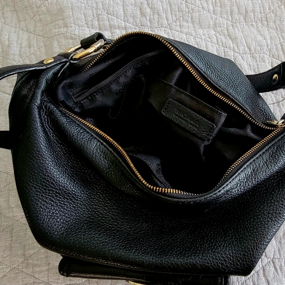 Michael Kors shoulder black leather purse - Picture 6 of 9